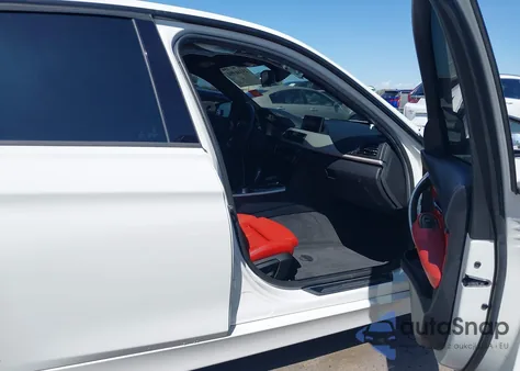 2015 BMW 328 I Sulev z USA, uszkodzony, nr VIN WBA3C1C55FK124373